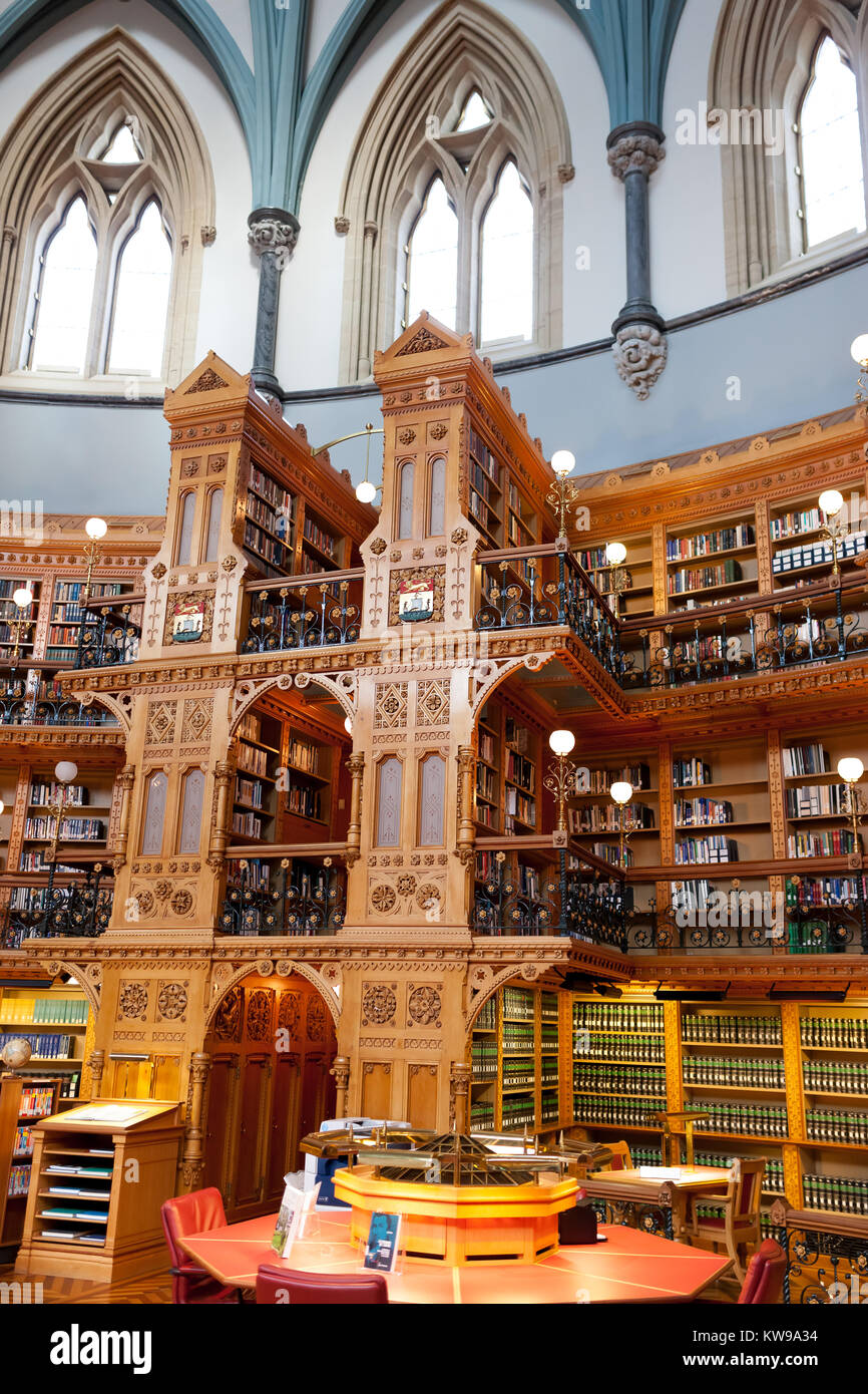 La Biblioteca parlamentare situato nel blocco centrale del Parliment edifici in Ottawa, Ontario, Canada. Foto Stock