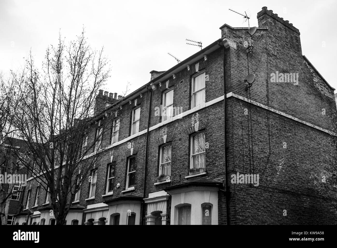 Vista della scatola a schiera in Larcom Street, Walworth, Southwark. Foto Stock