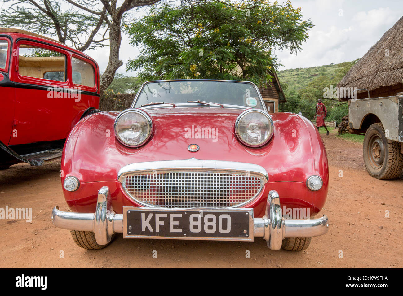 Un rosso Mk1 Austin Healey frogeye sprite, vista frontale, veicoli a Lewa deserto Lewa Conservancy, Kenya, Africa Foto Stock
