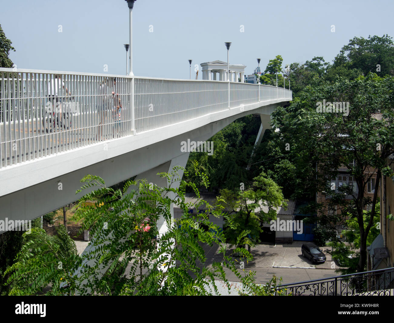 Ponte pedonale della suocera immagini e fotografie stock ad alta ...