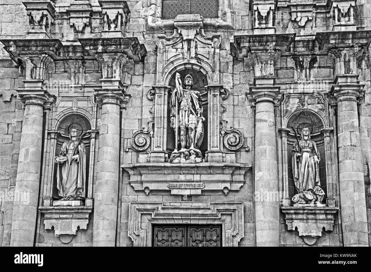 A Coruna e Chiesa Foto Stock