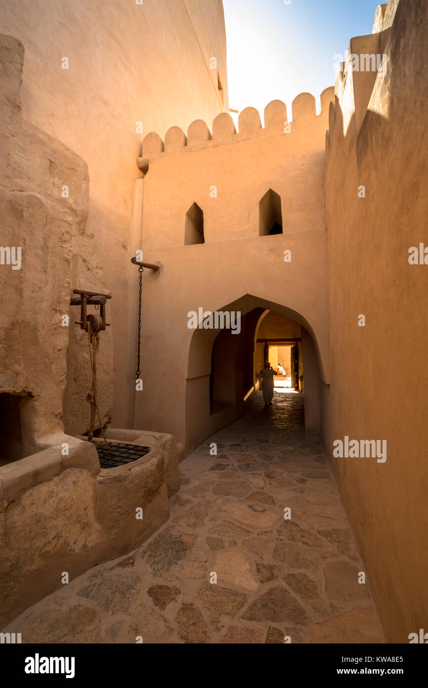 Nizwa, Oman panorama fort Penisola Arabica. Nizwa è stata la capitale di Oman corretto e si trova a circa 140 km da Muscat. Foto Stock