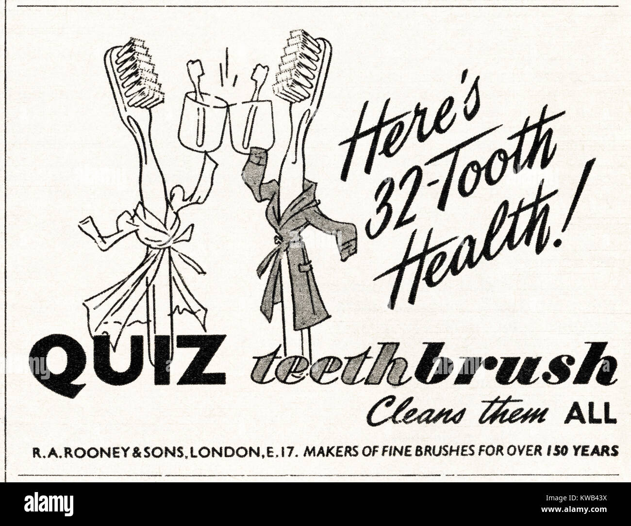 1940s vecchio vintage originale pubblicità pubblicità Quiz uno spazzolino  da denti in magazine circa 1947 quando i materiali di consumo sono state  ancora limitato sotto il razionamento del dopoguerra Foto stock - Alamy