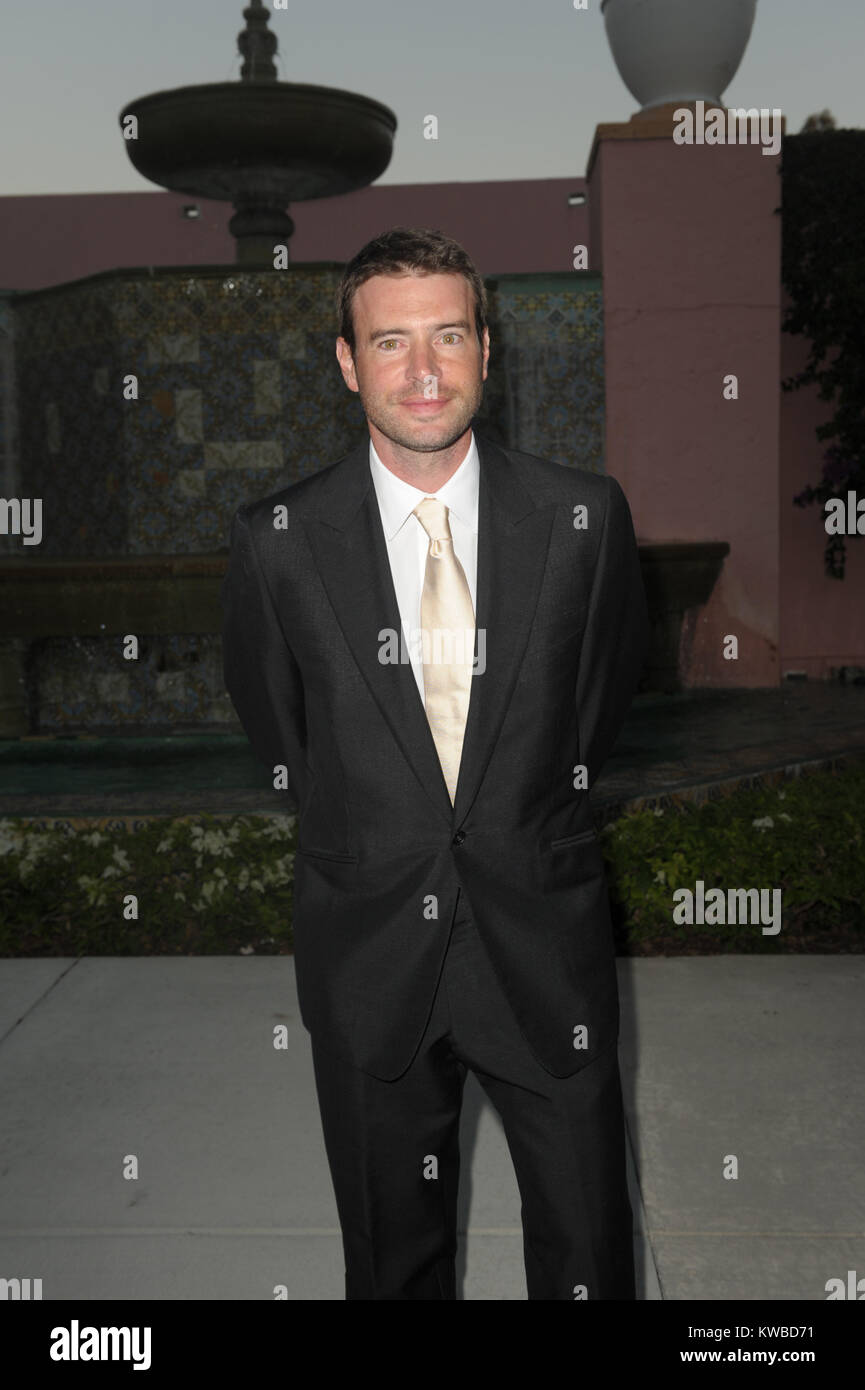 DELRAY Beach, FL - novembre 06: Scott Foley assiste il Chris Evert e Raymond James cocktail alla reception al Boca Raton Resort & Club il 6 novembre 2010 in Boca Raton, Florida. Persone: Scott Foley Foto Stock