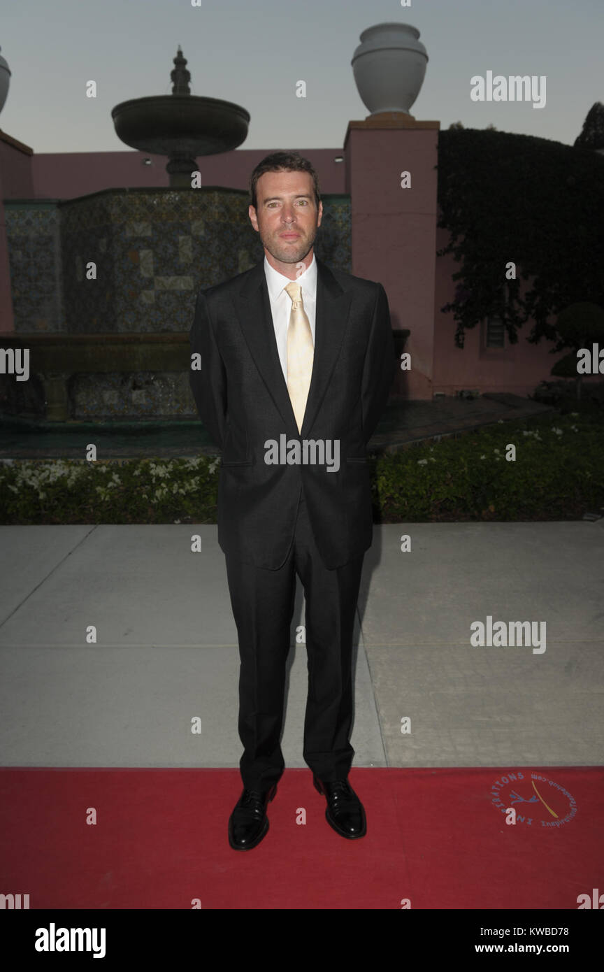 DELRAY Beach, FL - novembre 06: Scott Foley assiste il Chris Evert e Raymond James cocktail alla reception al Boca Raton Resort & Club il 6 novembre 2010 in Boca Raton, Florida. Persone: Scott Foley Foto Stock