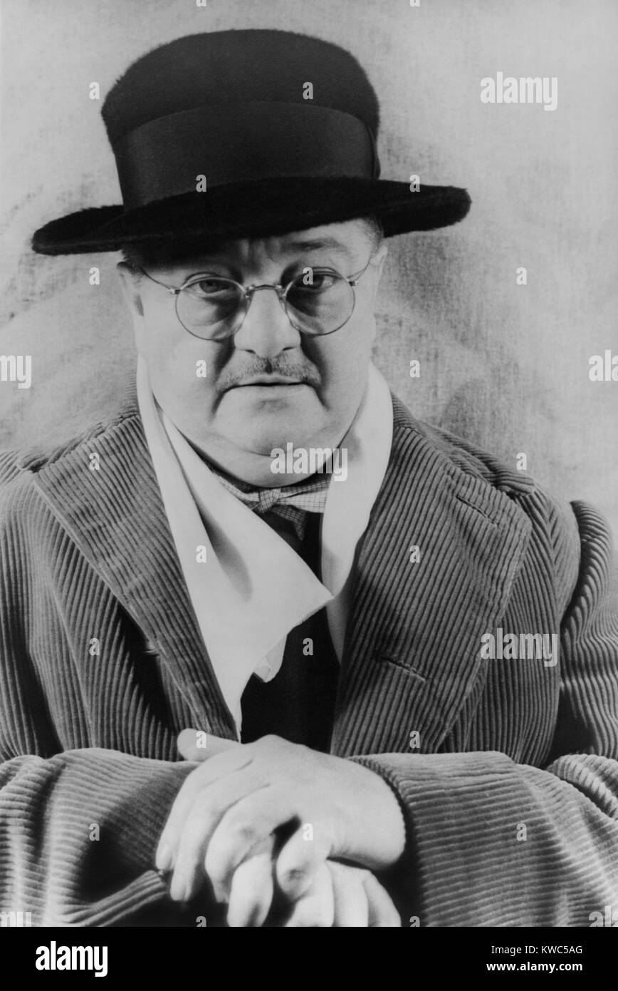 Alexander Woollcott, scrittore americano e membro dell'Algonquin Round Table. 1939 ritratto da Carl Van Vechten. (BSLOC 2015 14 181) Foto Stock