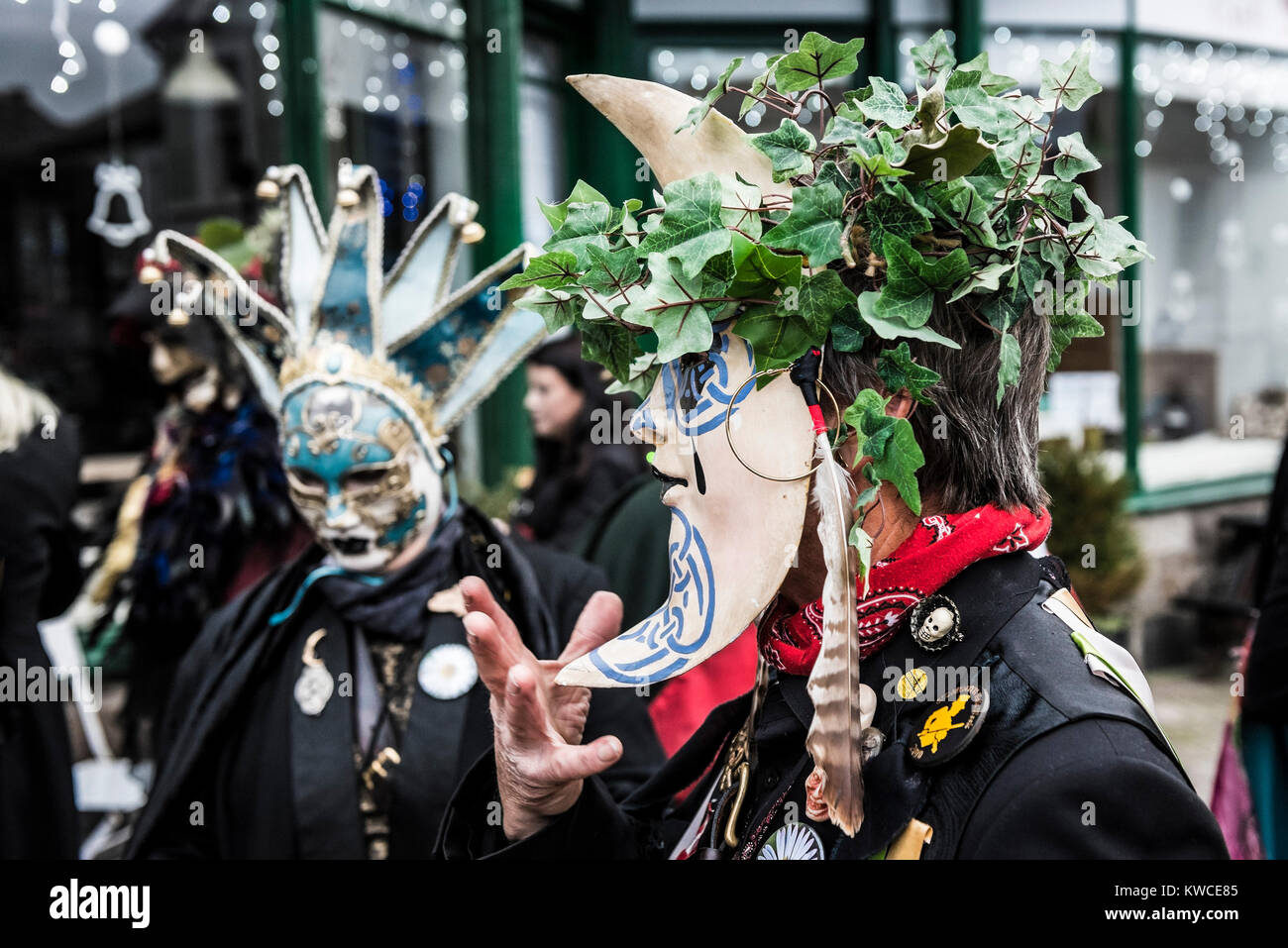 Il Festival Montol in Penzance per celebrare il solstizio d'inverno. Foto Stock