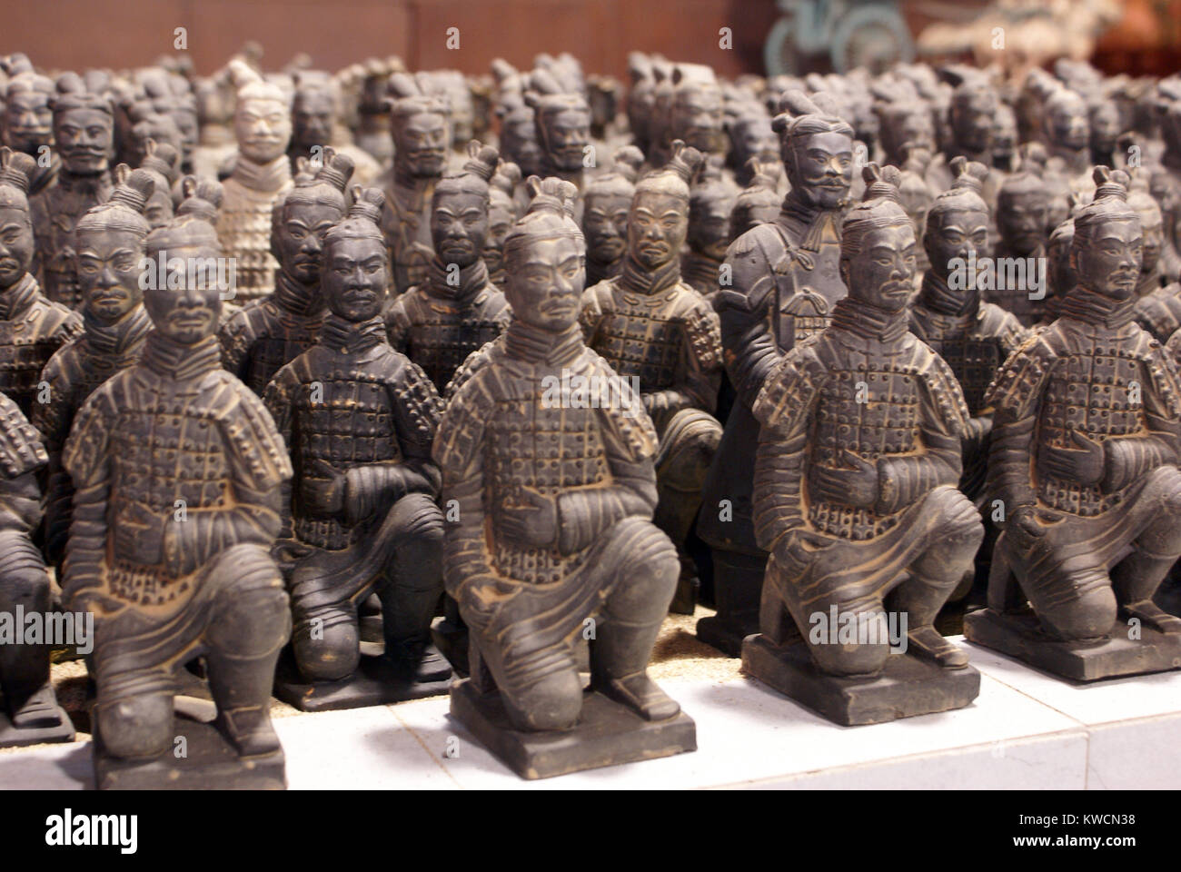 Guerrieri di Terracotta in vendita a Sian, Cina Foto Stock