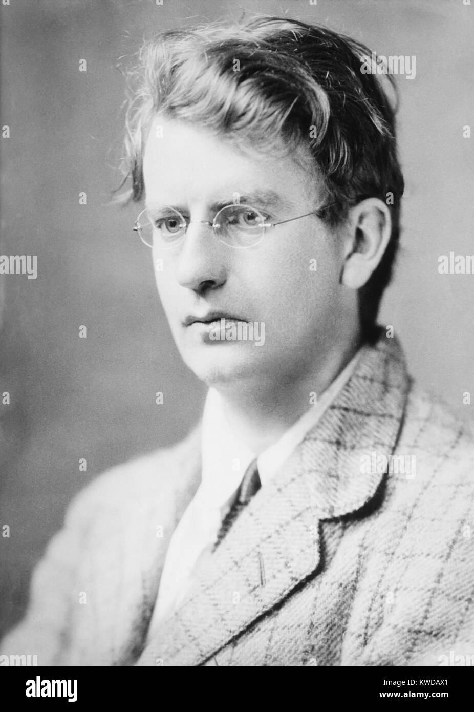 John Logie Baird, ingegnere scozzese e uno degli inventori della televisione, c. 1920. Egli si è dimostrato il primo lavoro sistema televisivo nel gennaio 1926 (BSLOC 2016 10 9) Foto Stock