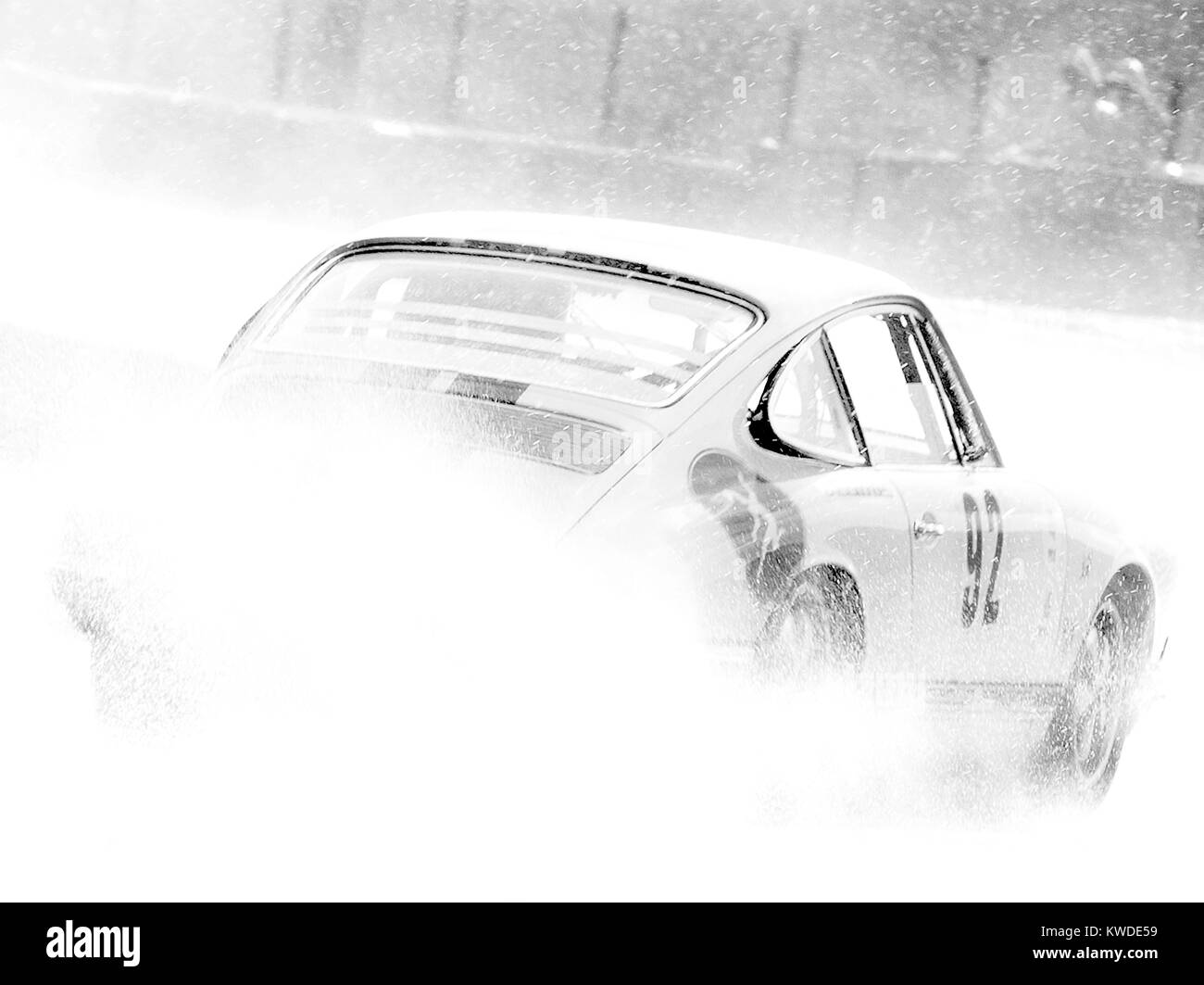 Porsche 911, in Rain Spa 6ore classico bianco e nero, n. 92 Foto Stock