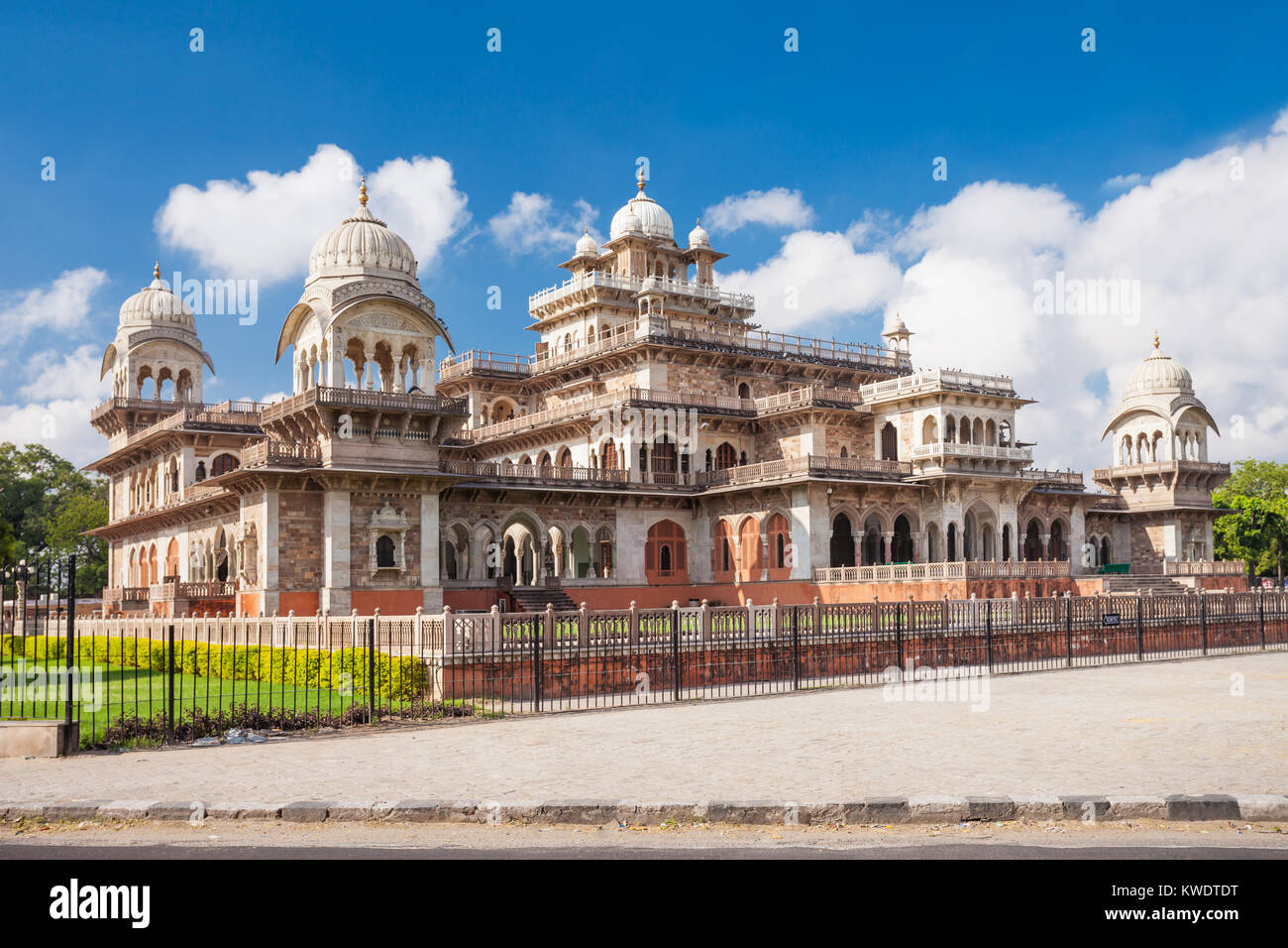Albert Hall (Museo Centrale), Jaipur. Esso si trova nella Ram Niwas Garden a Jaipur Foto Stock