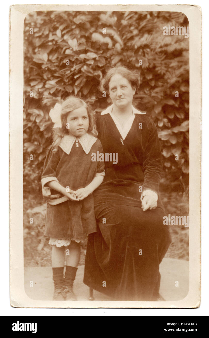 Edith Johnson ed i suoi cinque anni di figlia Beryl, 1915 Foto Stock