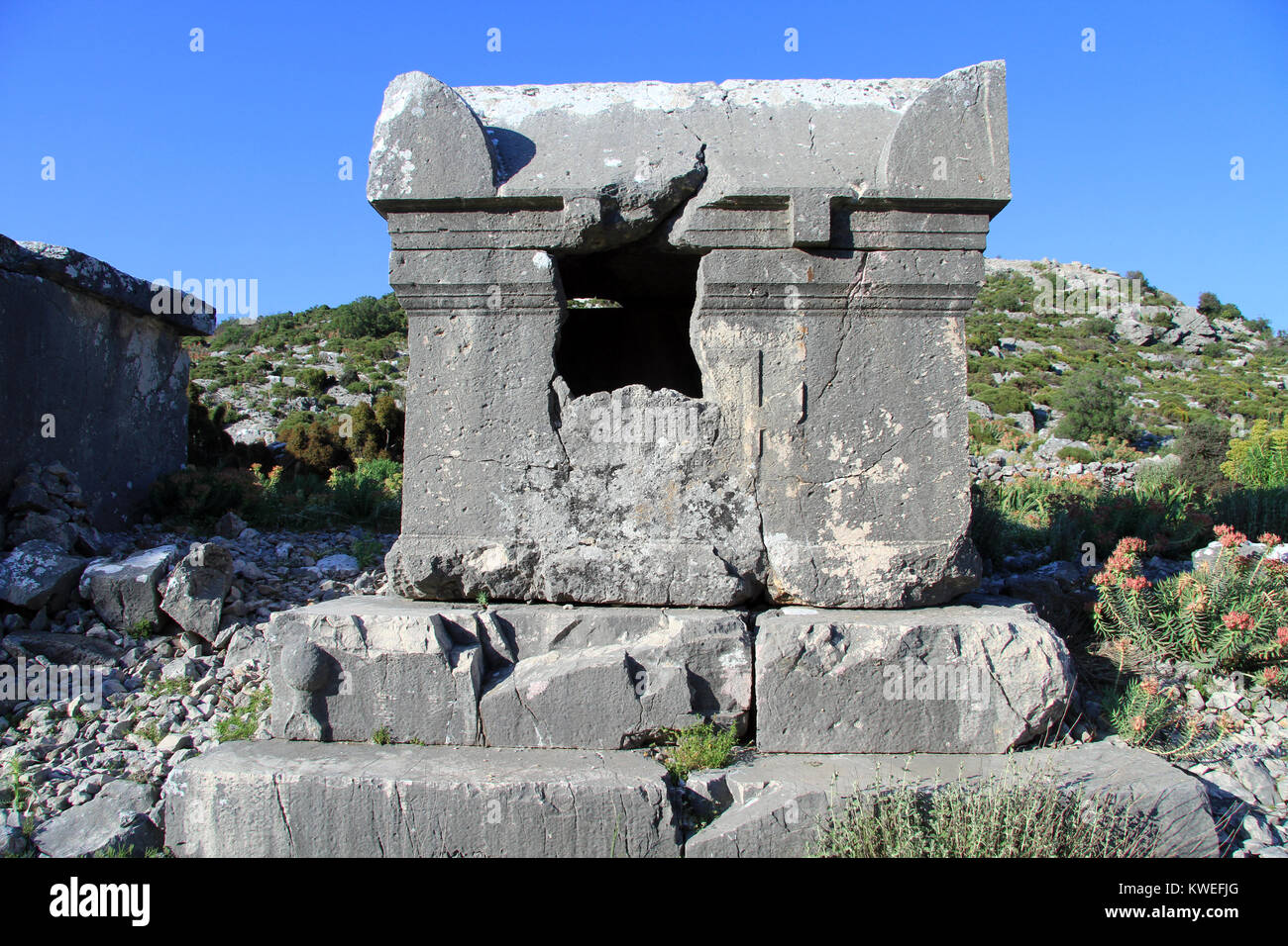 Vecchio sarcofago in pietra in Sidyma, Turchia Foto Stock