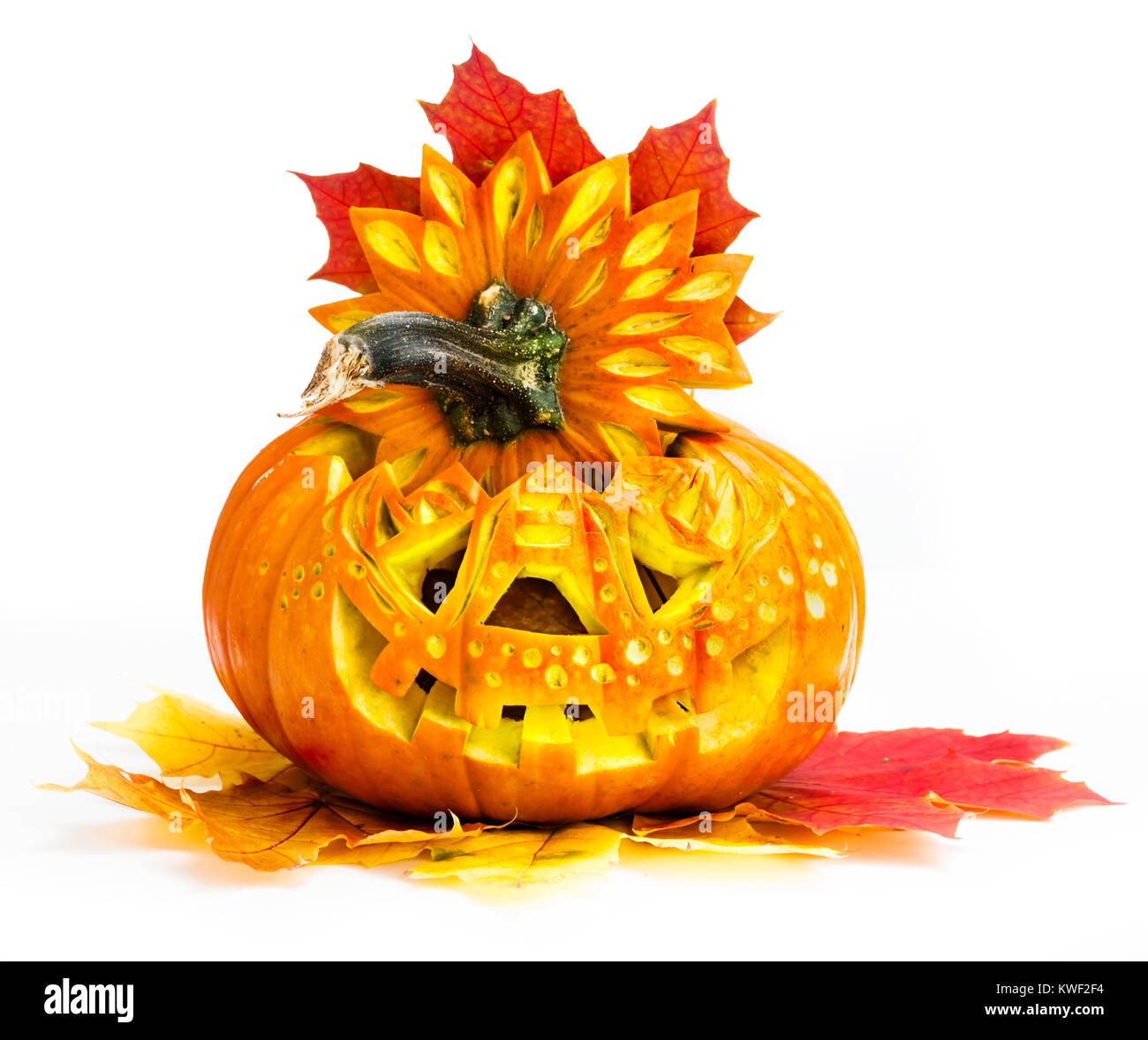 Zucca di Halloween isolato su bianco Foto Stock