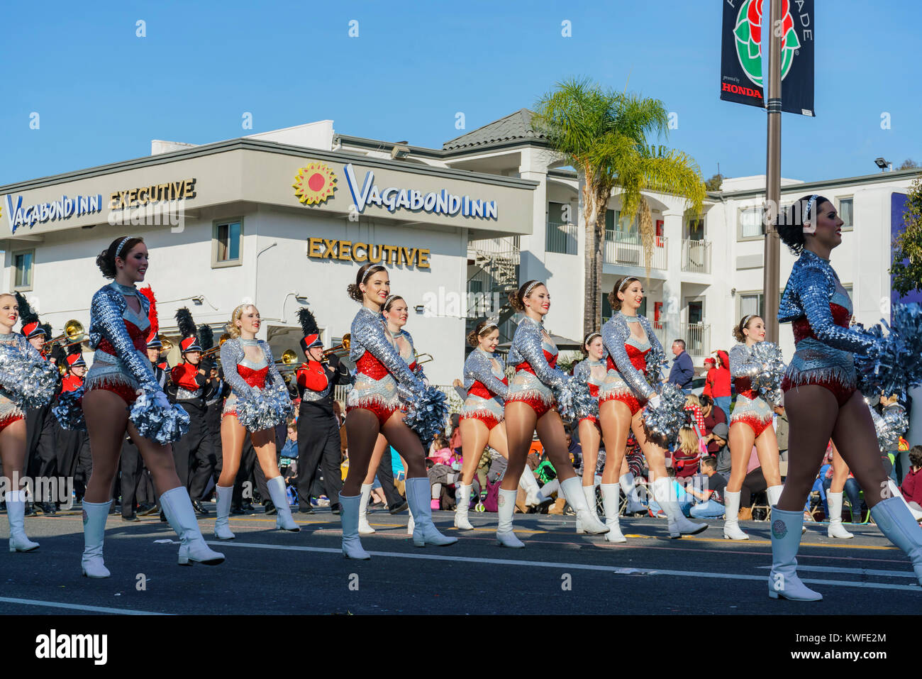 Pasadena, 1 gen: Alabama, Aggie una banda spettacolo al famoso Rose Parade - America del nuovo anno celebrazione il Jan 1, 2017 a Pasadena, in California, regno Foto Stock