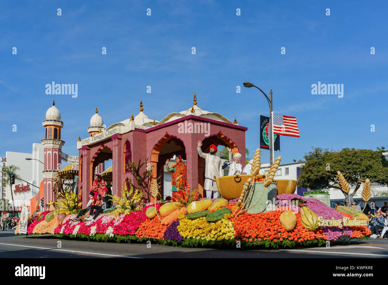 Pasadena, 1 gen: stile indiano, Leishman spirito pubblico Award galleggiante nel famoso Rose Parade - America del nuovo anno celebrazione il Jan 1, 2017 a Pasade Foto Stock