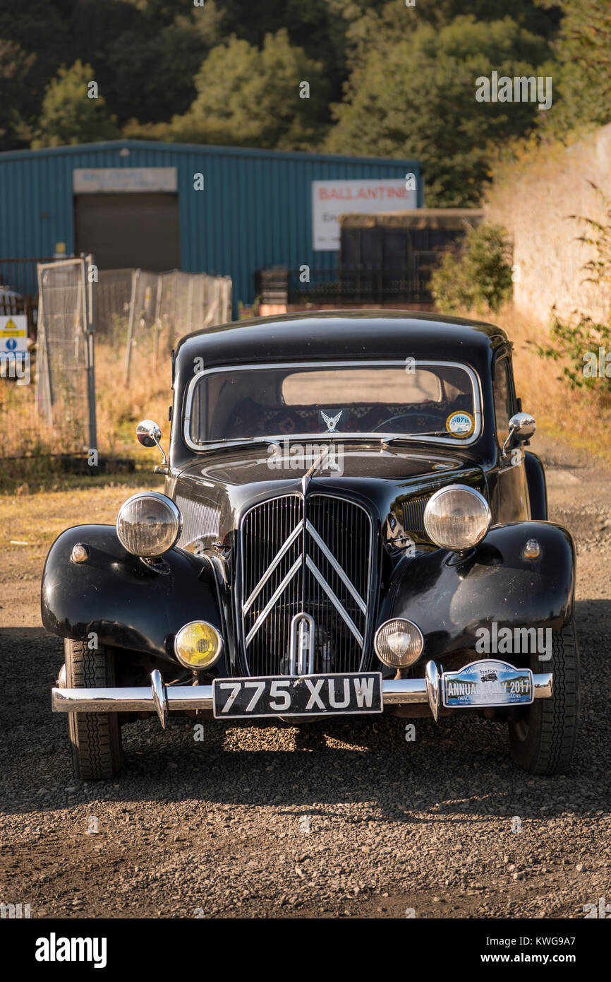La Citroën Avant trazione era un dirigente di auto prodotte dal produttore francese Citroën dal 1934 al 1957. Foto Stock