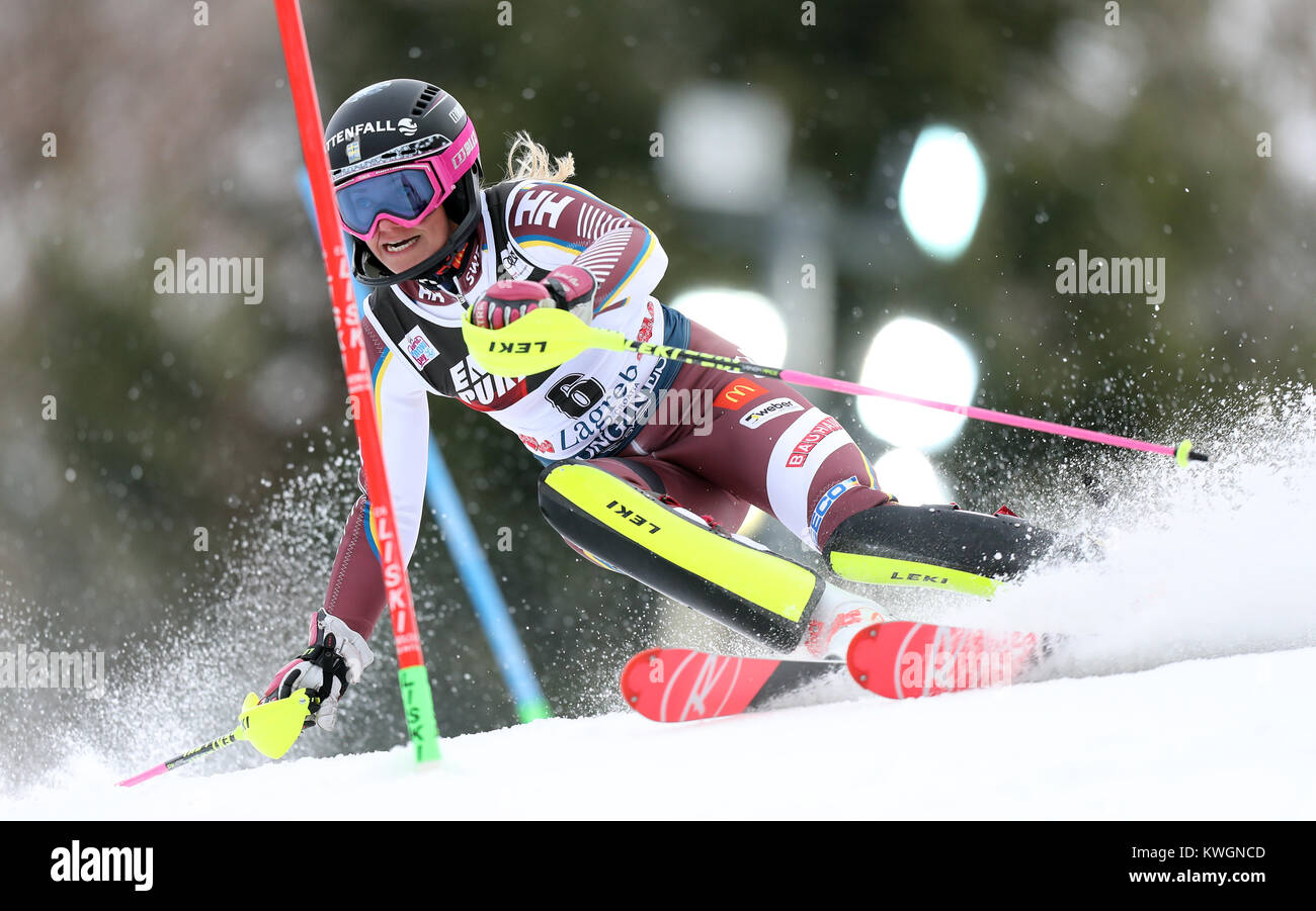 Zagabria, Croazia. 3 gennaio, 2018. Frida Hansdotter di Svezia compete durante la prima prova di Coppa del Mondo di Sci Alpino del signore di Slalom a Zagabria in Croazia, a gennaio 3, 2018. Frida Hansdotter terminato terzo nella prima corsa. Credito: Slavko Midzor/Xinhua/Alamy Live News Foto Stock