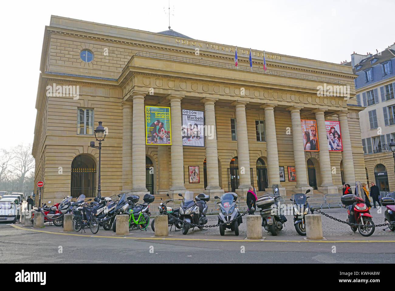 Vista del punto di riferimento Odeon-Theater de l'Europe (Teatro de l'Odeon) nel 6 ° arrondissement di Parigi vicino al Giardino del Lussemburgo Foto Stock