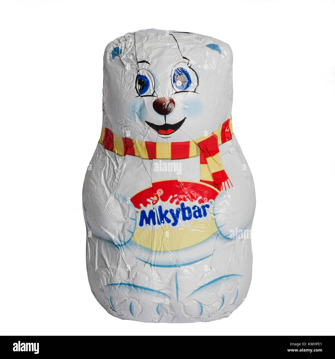 Una festosa Milky bar cioccolato bianco orso polare su sfondo bianco Foto Stock