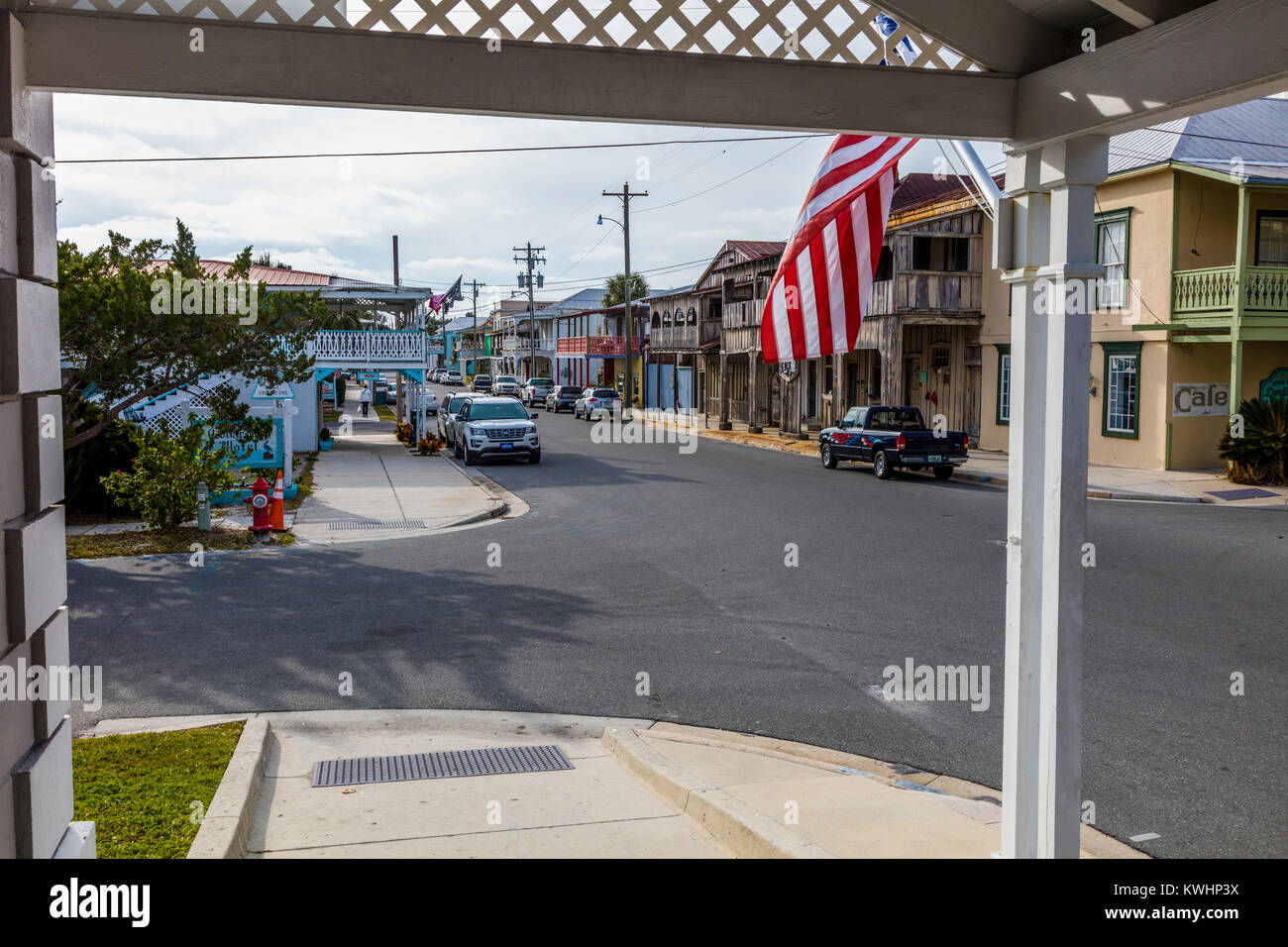 La seconda strada nella vecchia Florida città di Cedar Key Florida negli Stati Uniti Foto Stock