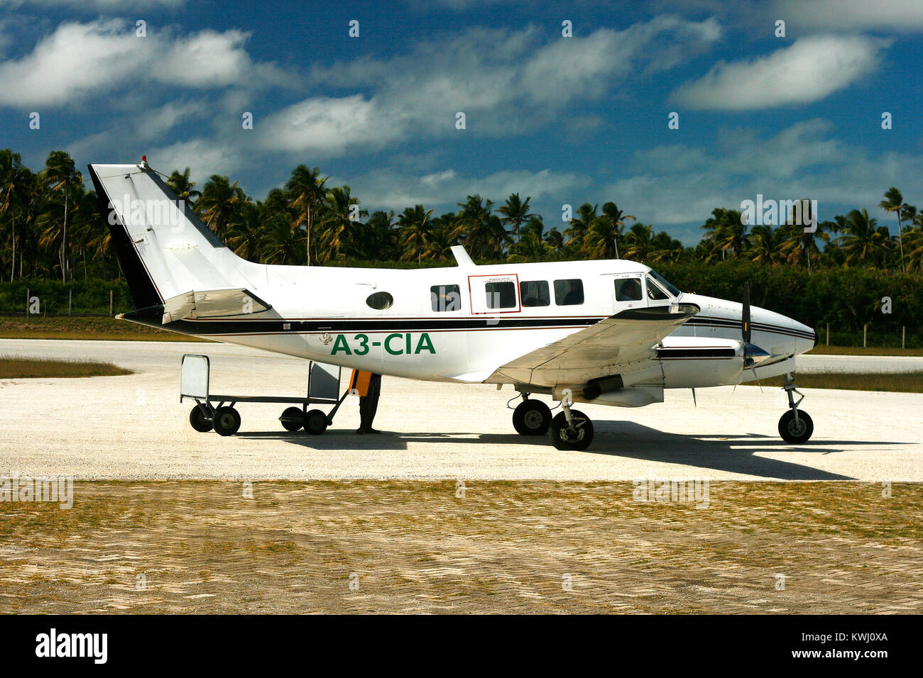 Aeromobili leggeri sulla pista. Lifuka Island. Ha'di pai isole. Tonga Foto Stock