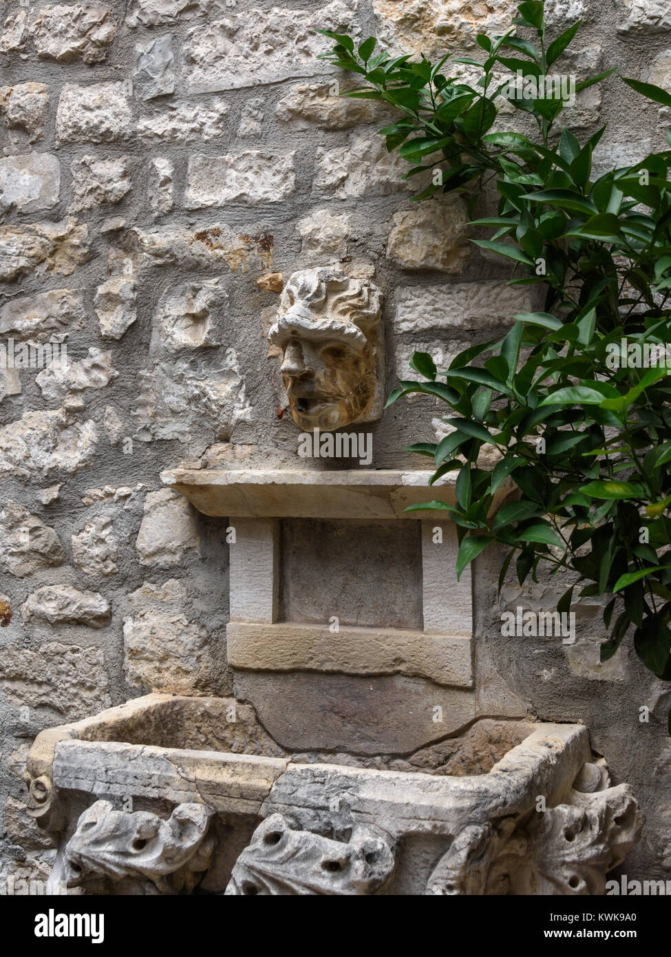 Acqua potabile fontana, Museo della Città di Spalato, Croazia Foto Stock