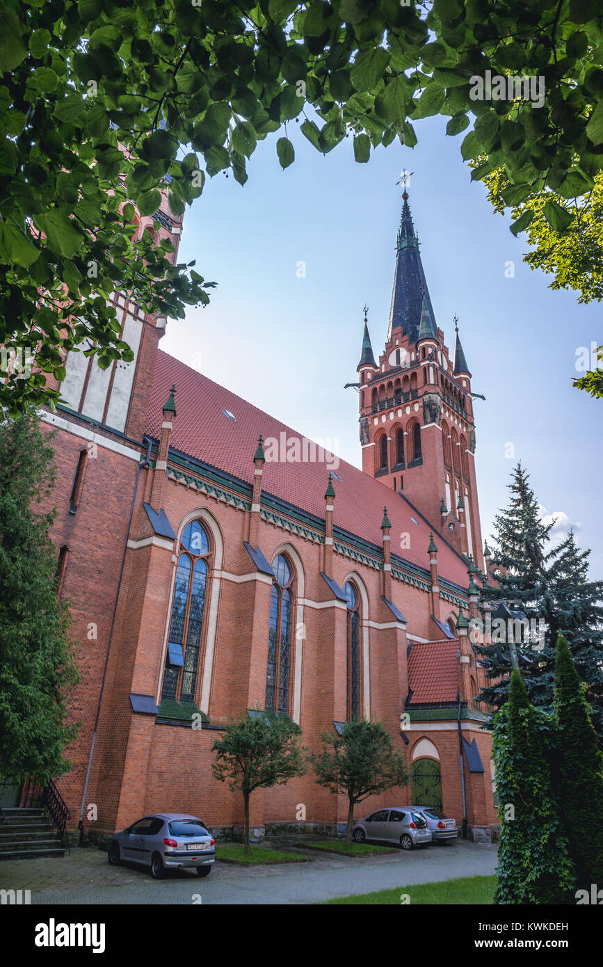 Nei primi anni del XX secolo neogotica Chiesa Romana Cattolica del Sacro Cuore di Gesù nella città di Olsztyn in Warmian-Masurian voivodato di Polonia Foto Stock