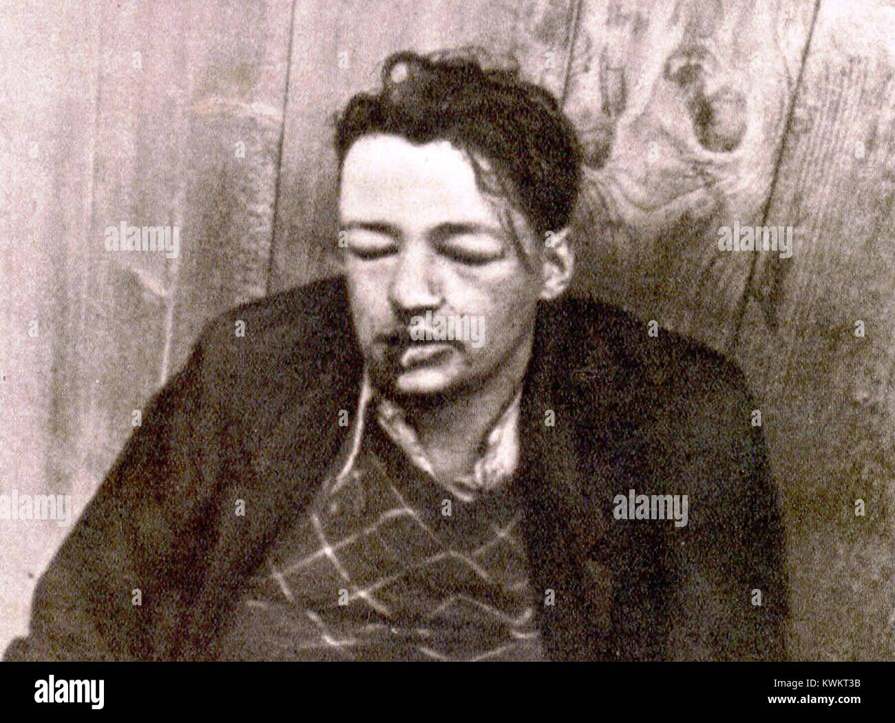 Questa immagine documenta le vittime della violenza tedesca a Gorenjska, in Slovenia, durante la seconda guerra mondiale. Mette in evidenza l'impatto della guerra sulla popolazione locale e sulla storia della guerra nella regione. Foto Stock