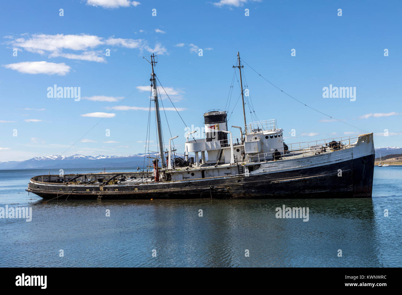 Mt Cervantes affondò nel 1930; spedizioni porto di Ushuaia, Argentina Foto Stock