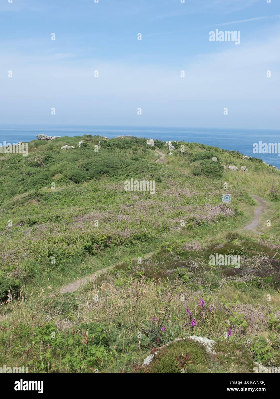 Il castello di Maen Iron Age Fort Hill, ovest Penisola di Penwith, Cornwall, Inghilterra, Regno Unito in estate Foto Stock