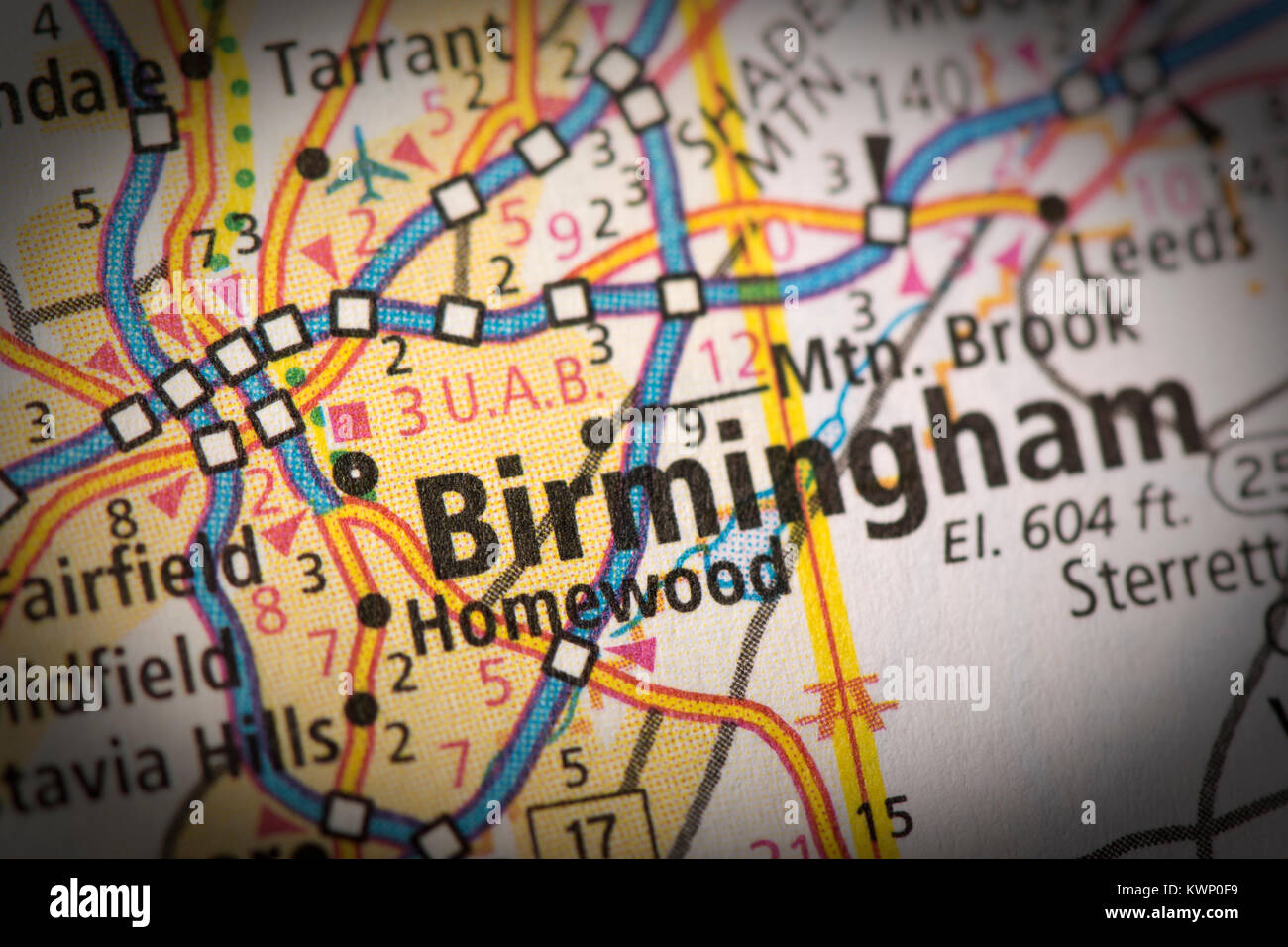 Primo piano di Birmingham, Alabama su una mappa stradale degli Stati Uniti. Foto Stock
