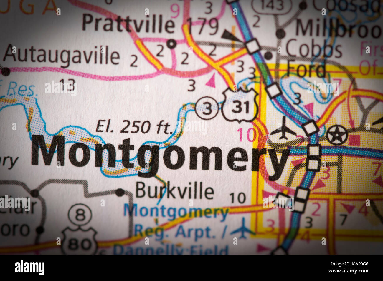 Primo piano della Montgomery, Alabama su una mappa stradale degli Stati Uniti. Foto Stock