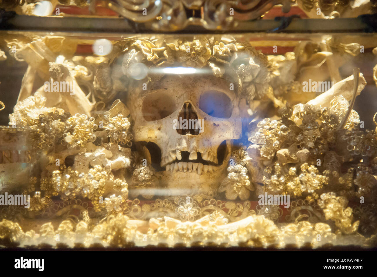 Reliquiario nel Museo dell'Opera Metropolitana nel centro storico di Siena elencati di patrimonio mondiale dall UNESCO a Siena, Toscana, Italia. 4 agosto 2016 © Wojc Foto Stock