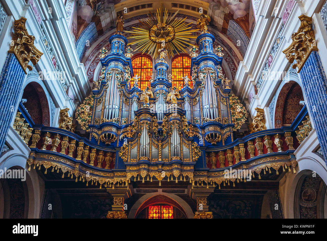 Organo a canne nella Basilica della Visitazione della Beata Vergine Maria a Swieta Lipka villaggio nella contea di Ketrzyn, Warmian-Masurian voivodato di Polonia Foto Stock