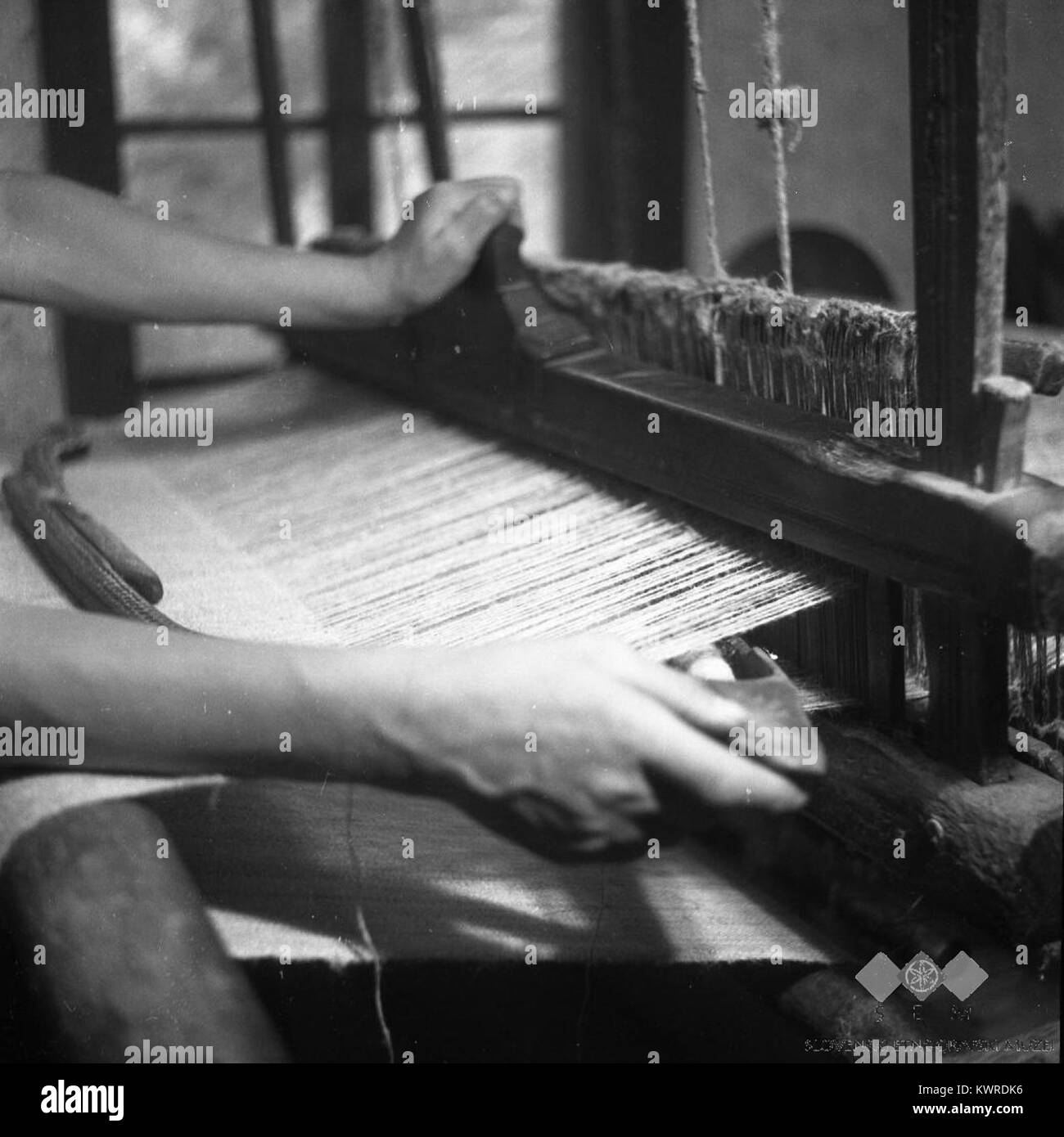 Piccola imbarcazione fotografata nel 1963, mostrando i dettagli della sua costruzione e del suo design. Foto Stock