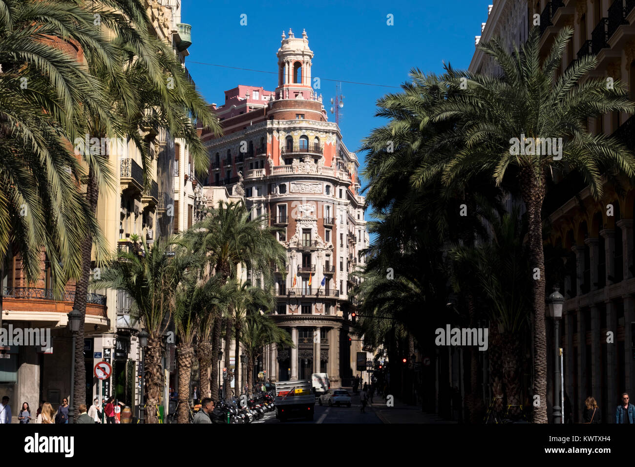 Edifici in Plaza del Ayuntamiento Square, Valencia, Spagna Foto Stock