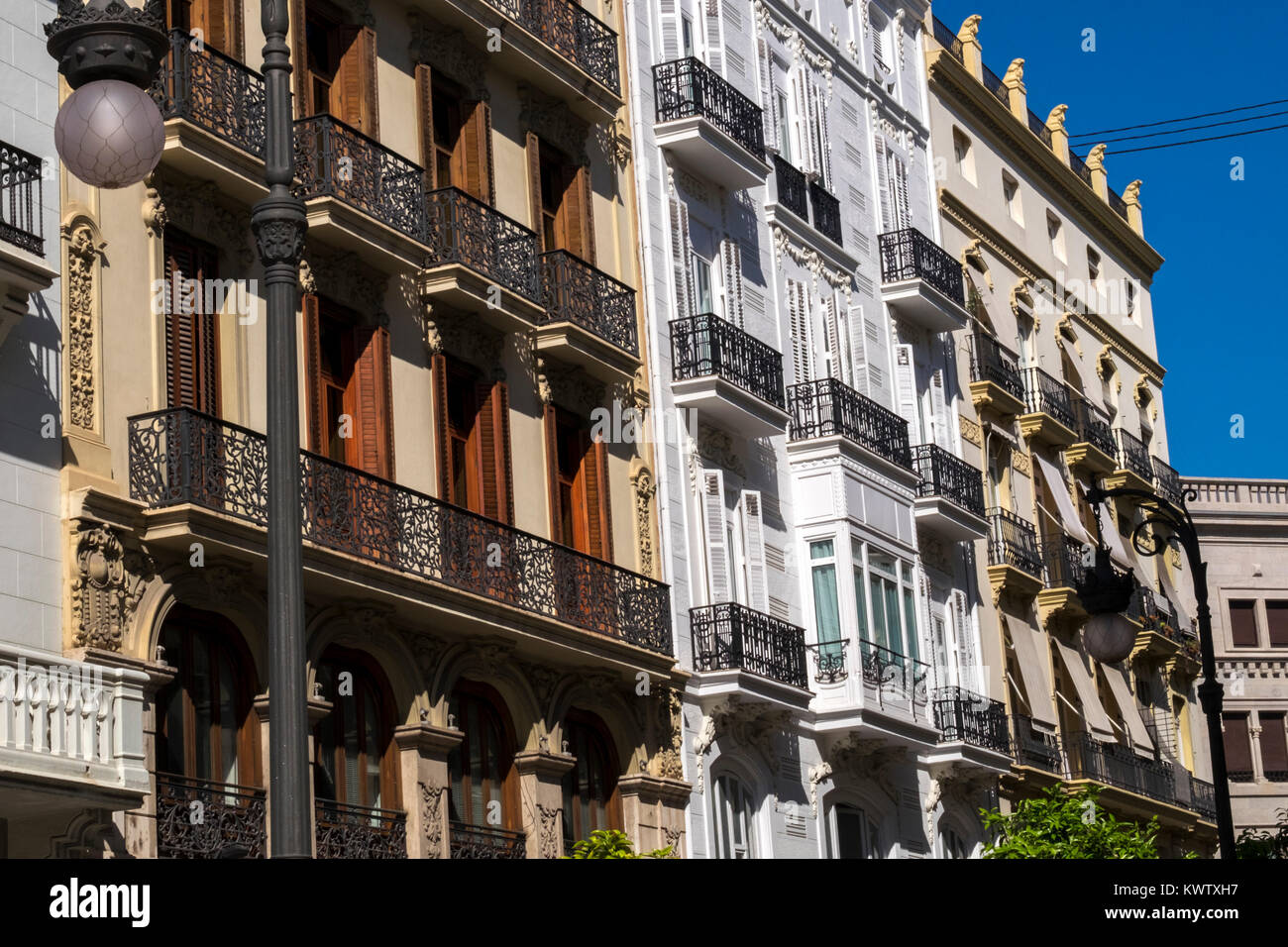 Edifici in Plaza del Ayuntamiento Square, Valencia, Spagna Foto Stock