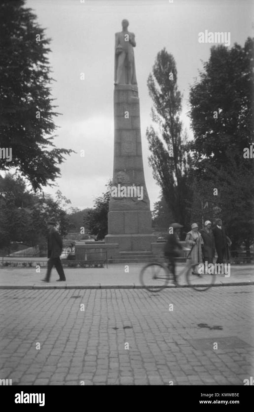 Örebro, una città nel centro della Svezia, è conosciuta per la sua architettura storica, tra cui il castello di Örebro, e funge da importante centro culturale, amministrativo ed educativo della regione. Foto Stock