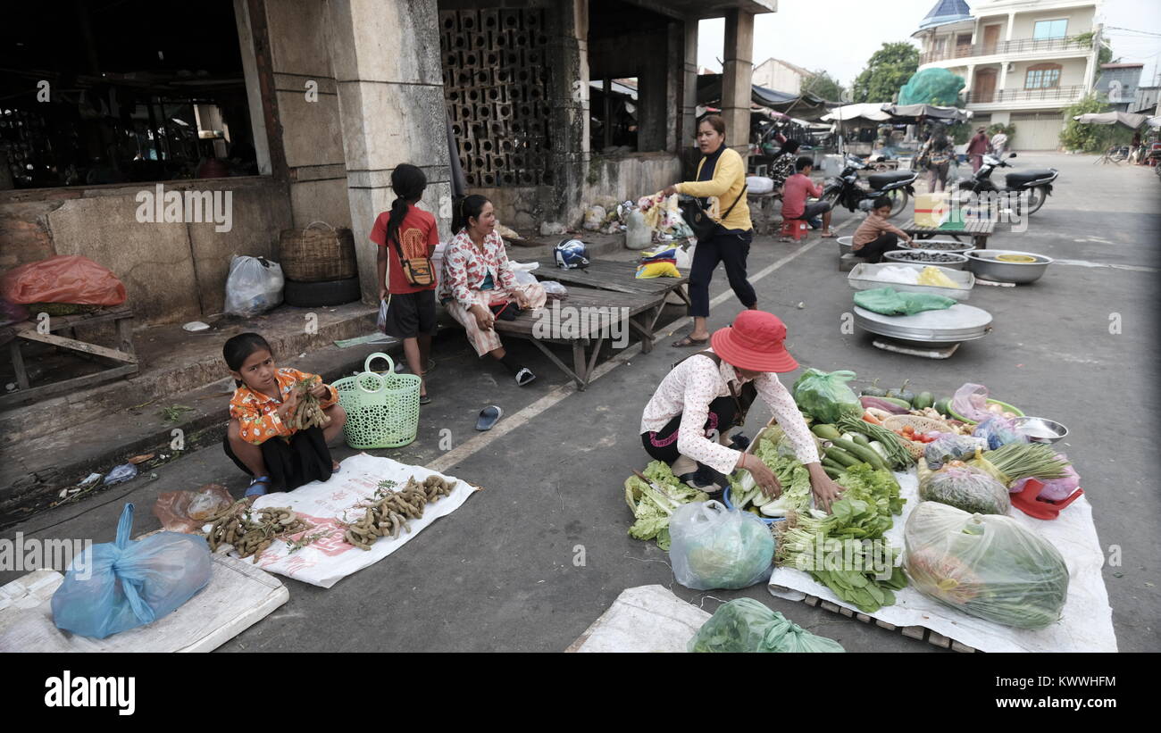 Takeo Cambogia decrepito Terzo mondo paese sottosviluppato Sud Est Asiatico invisibile e dimenticato Foto Stock