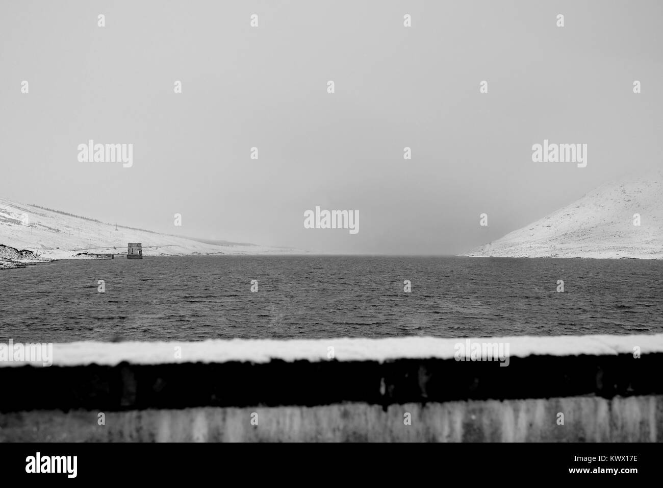 Loch Glascarnoch, vista dalla diga Foto Stock