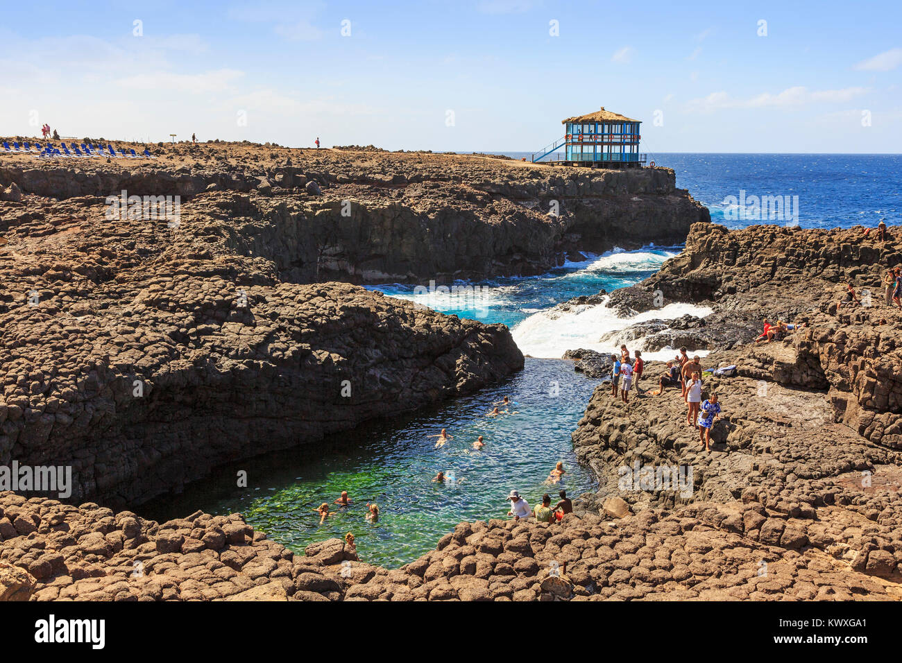 Piscina naturale ricavata nella roccia ar Baracona, sulla costa occidentale dell isola di Sal, Salinas, Capo Verde vicino alla Terra Boa desert, Africa Foto Stock