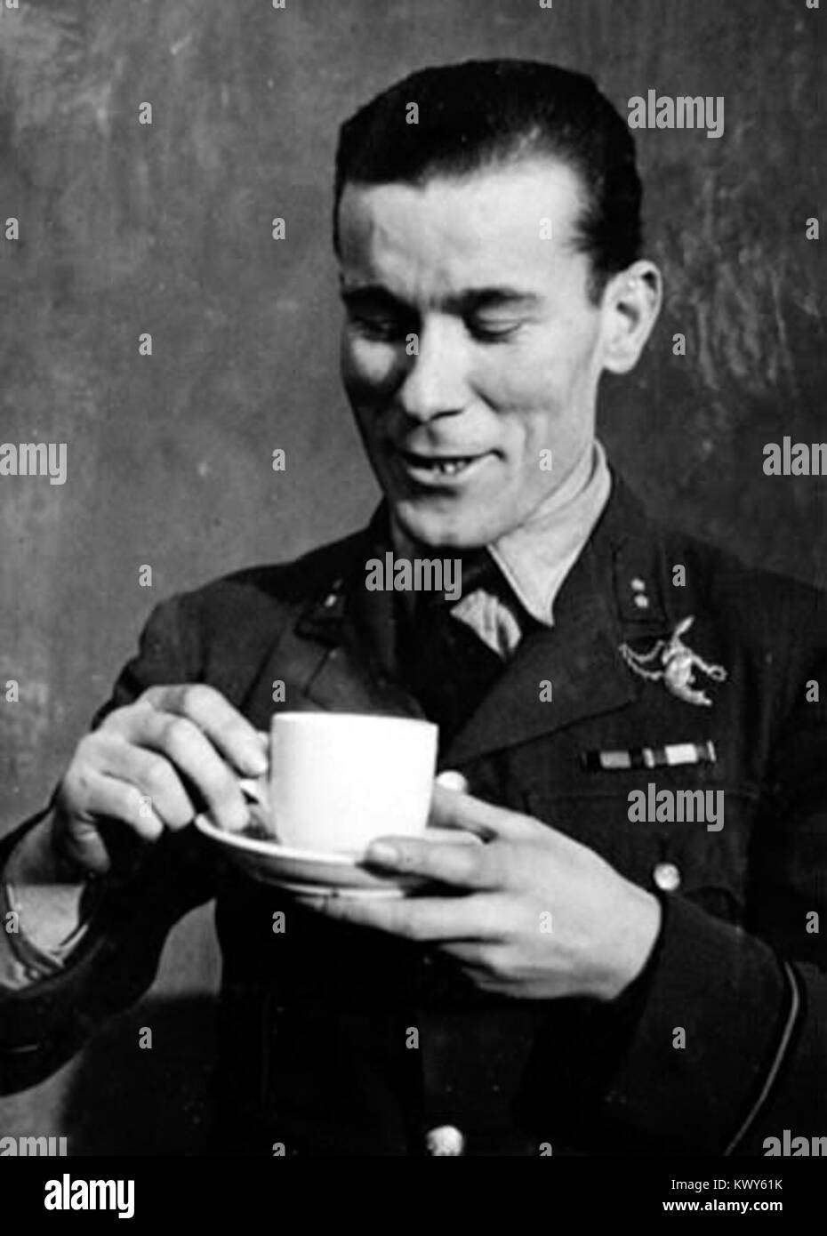 Mieczysław Kałuża (1897-1944) è stato un calciatore e allenatore di calcio polacco, noto per i suoi contributi al calcio polacco e il suo ruolo nello sviluppo della squadra nazionale. Foto Stock