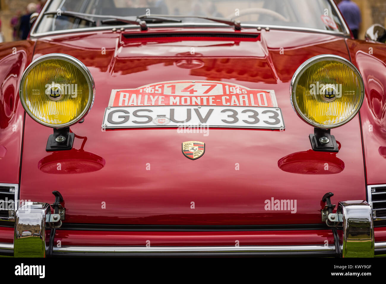 1964 Porsche 911 Coupe, che hanno gareggiato nel 1964 Rally di Monte Carlo sul display al Concours di eleganza nel Castello di Windsor Foto Stock