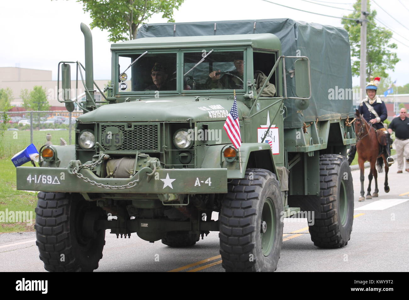 Veicolo militare in parata del Memorial Day parade di Hebron, Connecticut Foto Stock