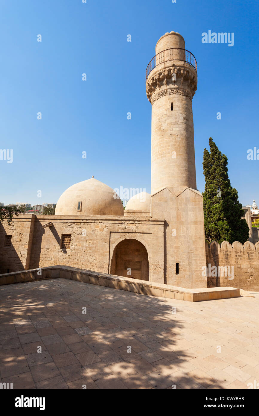 Il Palazzo di Shirvanshahs è un palazzo del XV secolo costruito dalla Shirvanshahs, situato nella città vecchia di Baku, in Azerbaijan. Foto Stock