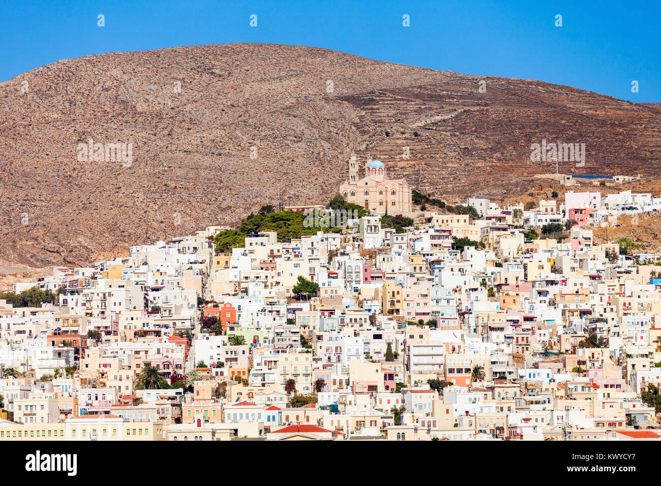 Ermoupoli città in Syros Island. Syros o churba è un'isola greca delle Cicladi, nel Mare Egeo. Foto Stock