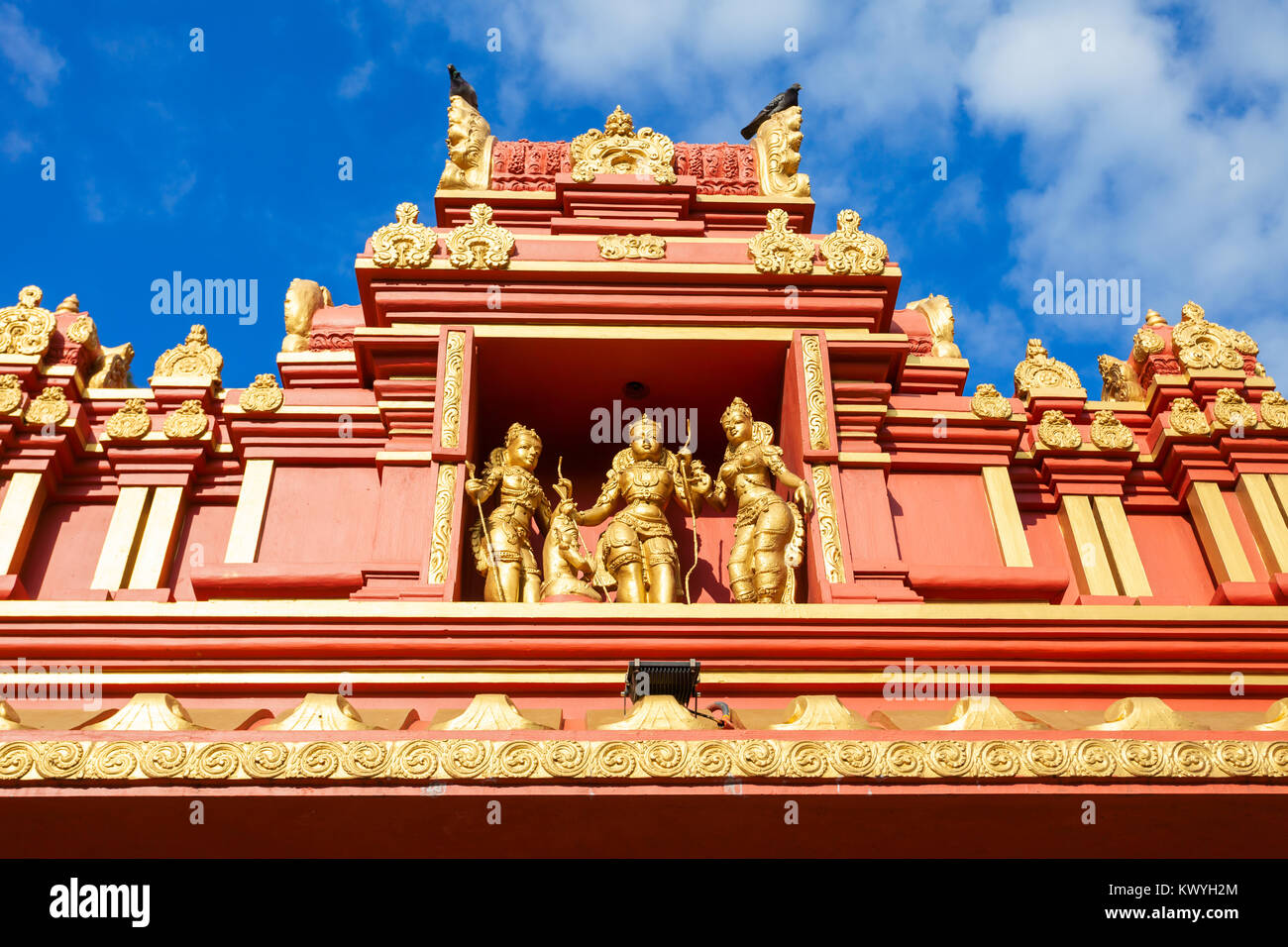 Seetha Amman Tempio è un tempio indù di Nuwara Eliya. Seetha Amman Tempio situato sul posto, dove Sita fu tenuto prigioniero da Ravana. Foto Stock