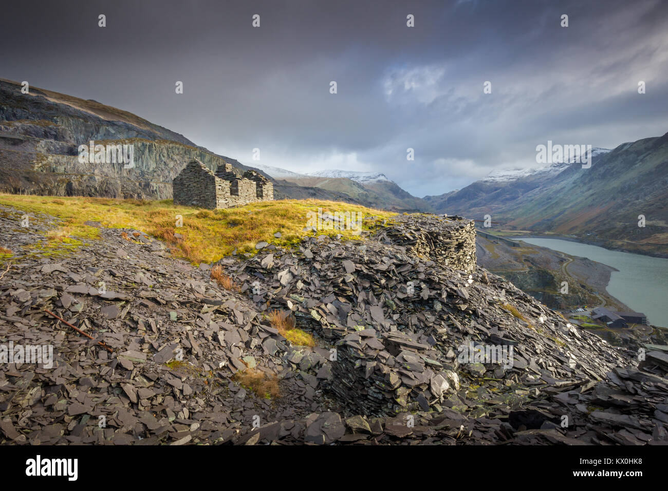 Il vecchio edificio abbandonato, Dinorwig cava di ardesia, Snowdonia, Wales UK Foto Stock