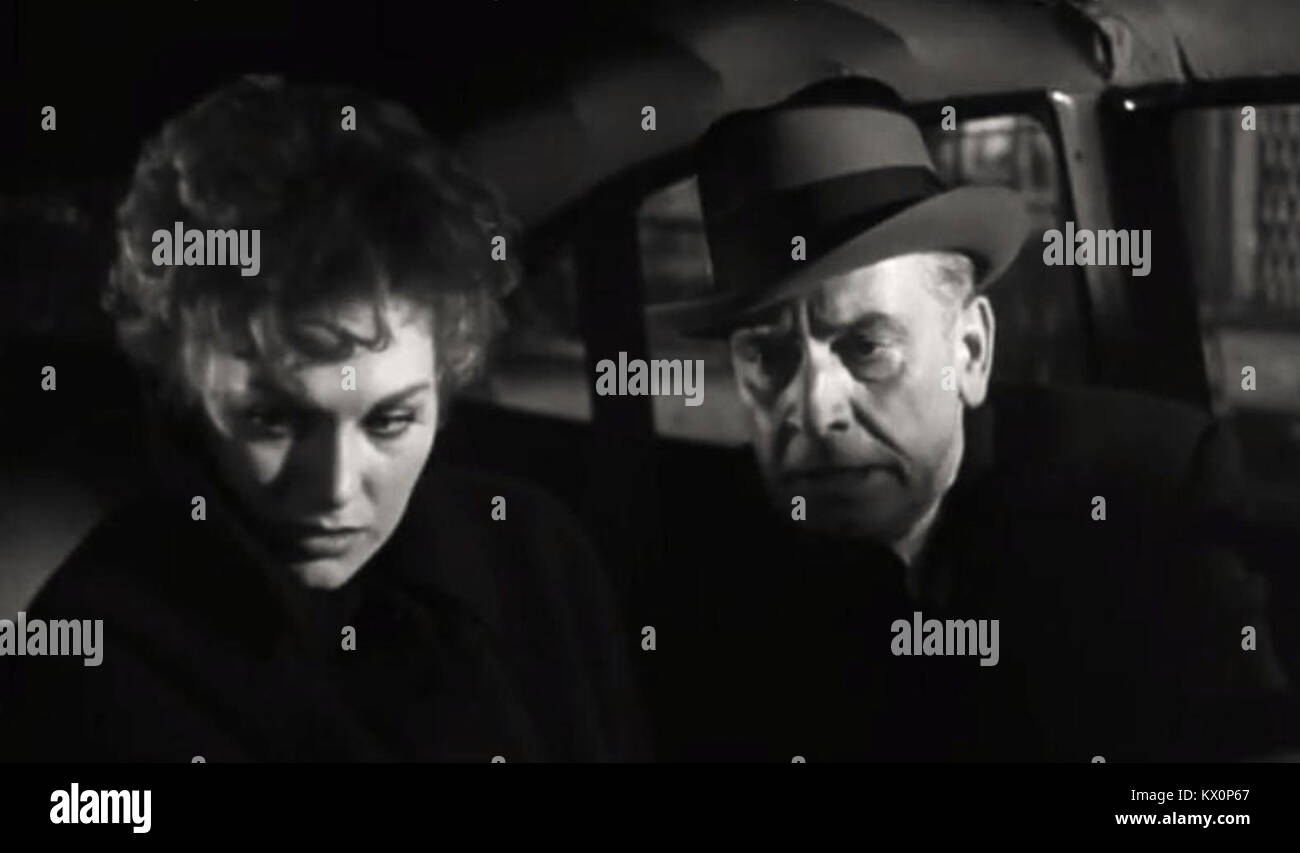 Il trailer del film del 1959 "Middle of the Night" presenta le riprese promozionali del film, mostrando elementi cinematografici della produzione. Foto Stock